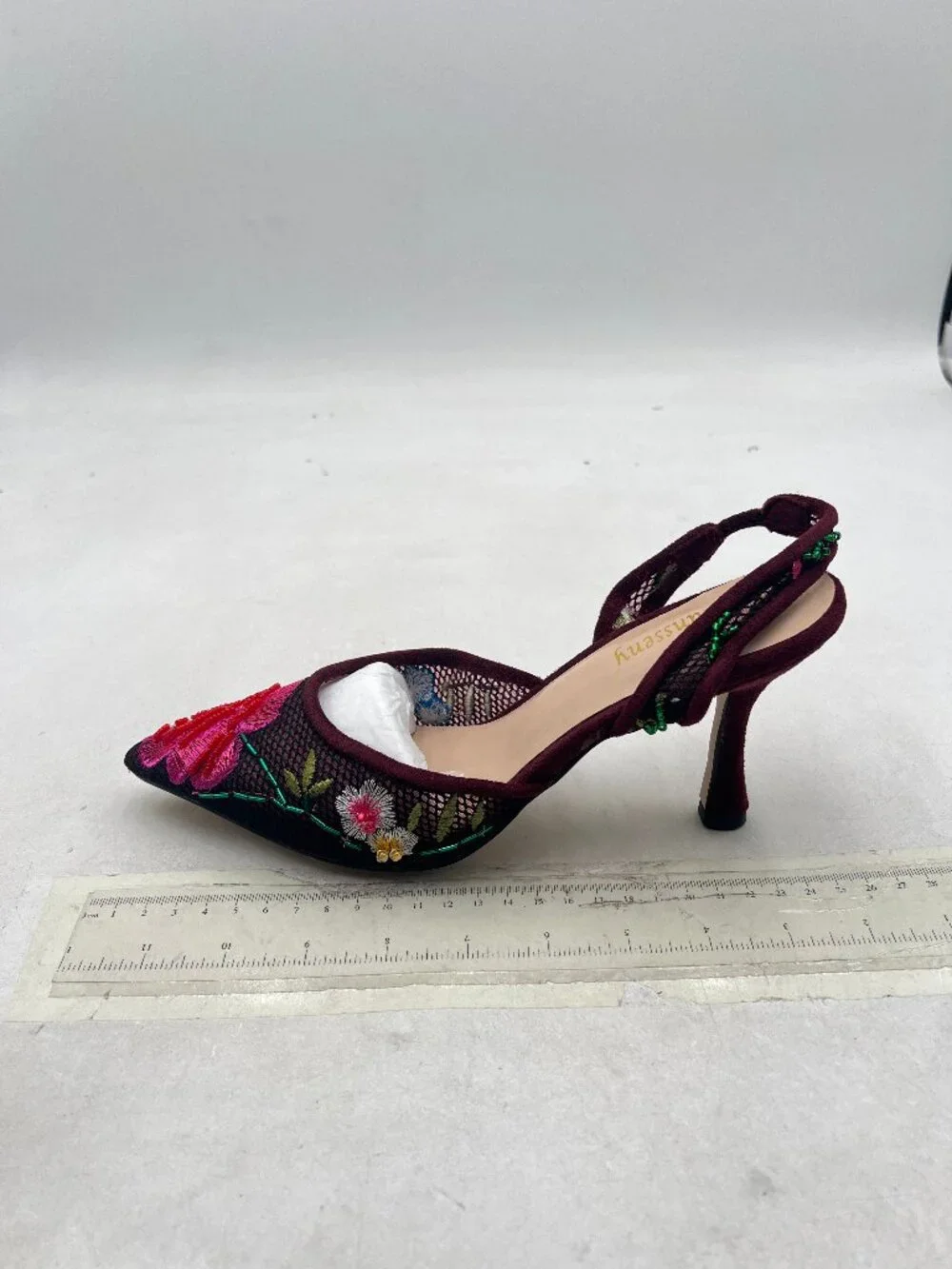 Miss left Dark Red Flower Embroidered Pointed Toe Slingback Pumps Slip on Sandal